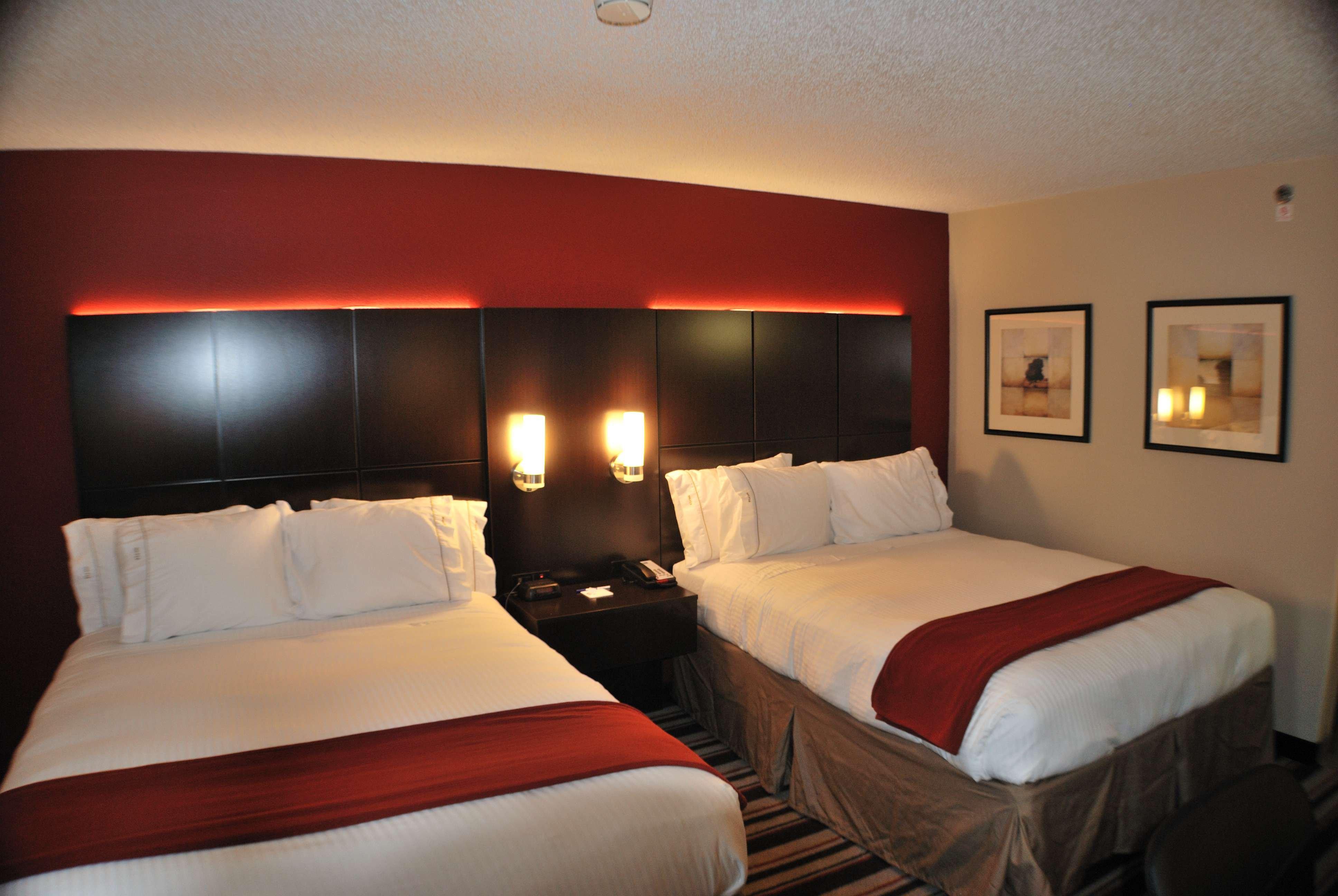 Holiday Inn Express Nashville W-I40, An Ihg Hotel Zewnętrze zdjęcie